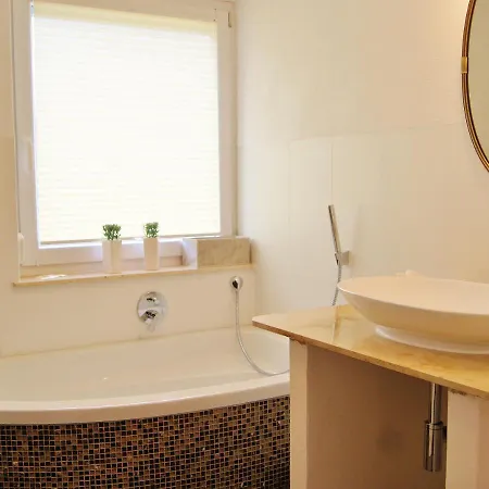 Schoene, Grosse In Waldenbuch, Nahe Stuttgart Messe, Boeblingen, Sindelfingen * Waldenbuch