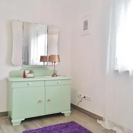 Schoene, Grosse In Waldenbuch, Nahe Stuttgart Messe, Boeblingen, Sindelfingen Apartman