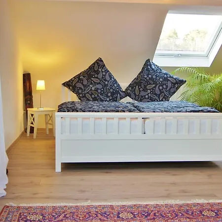 Schoene, Grosse In Waldenbuch, Nahe Stuttgart Messe, Boeblingen, Sindelfingen Apartman